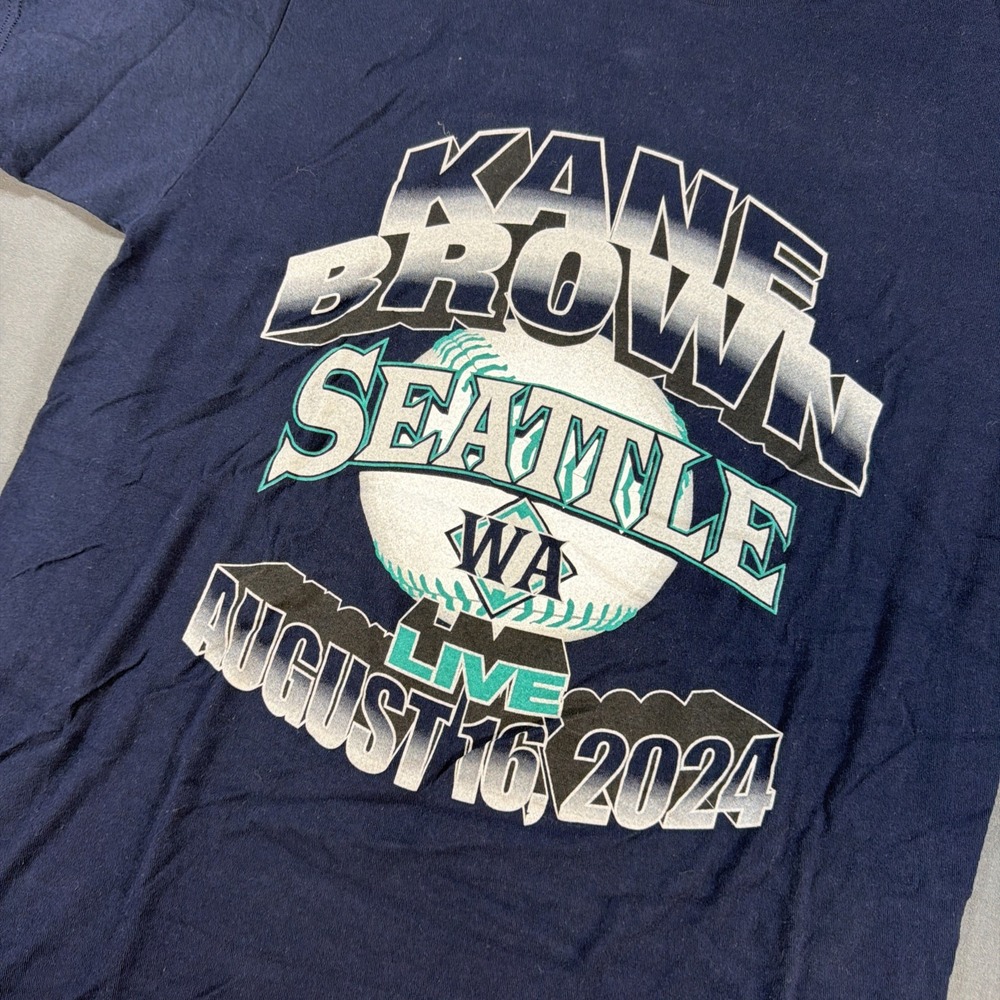 navy blue Men's Kane Brown x Seattle Mariners Fanatics T-Shirt Medium